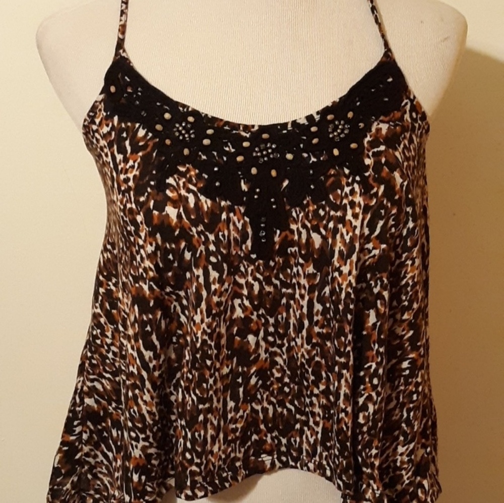 Forever 21 leopard crop top